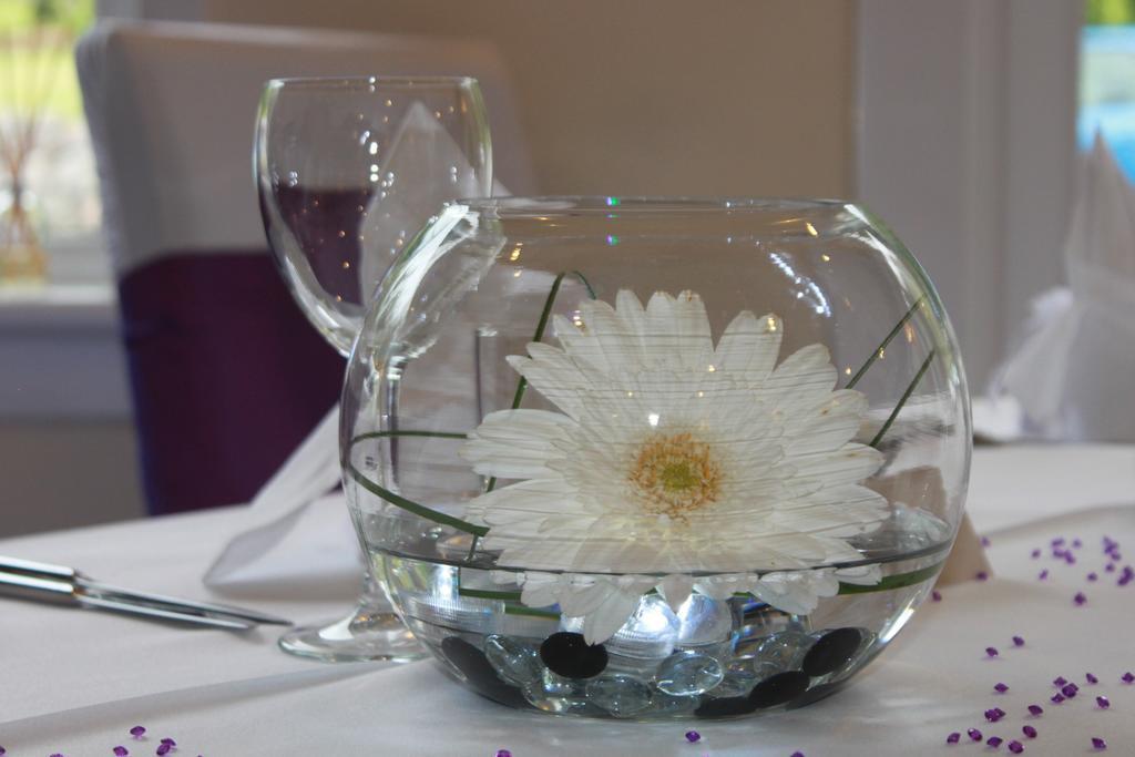 The Brander Lodge Hotel And Bistro Тинилт Екстериор снимка