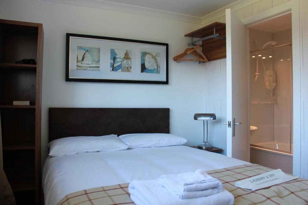 The Brander Lodge Hotel And Bistro Тинилт Екстериор снимка