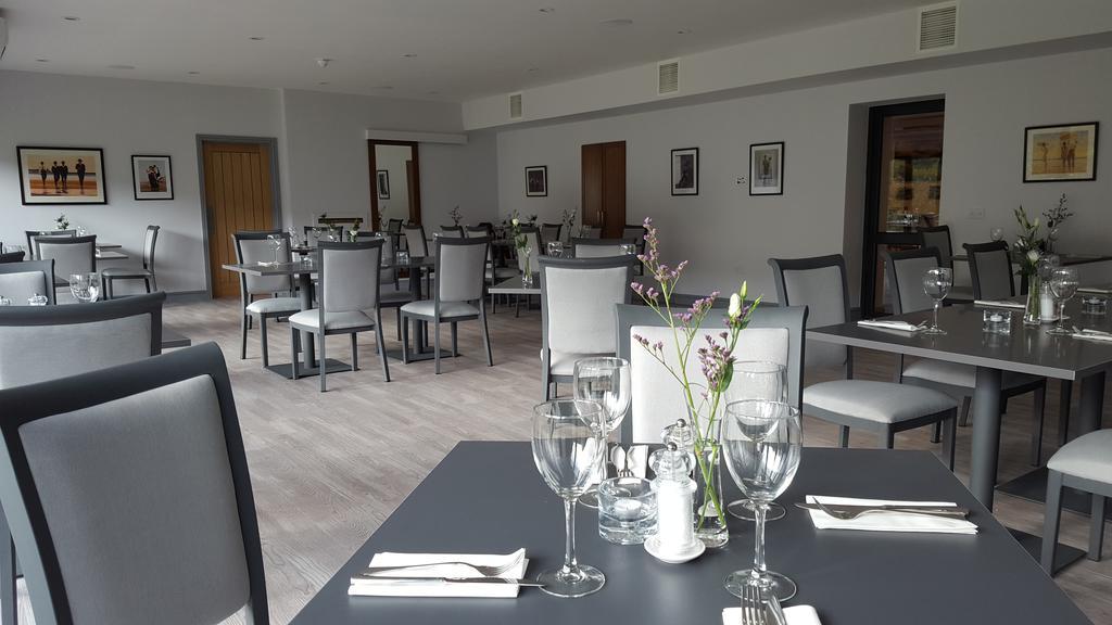 The Brander Lodge Hotel And Bistro Тинилт Екстериор снимка